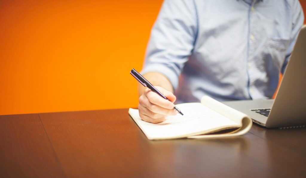 entrepreneur, startup, start-up, man, planning, business, office, businessman, people, young, corporate, working, company, freelance, freelancer, notepad, notebook, write, scribble, desk, laptop, macbook, computer, technology, writing, pen, entrepreneur, planning, business, business, business, business, business, office, office, desk, laptop, computer, computer, writing, writing, writing, writing