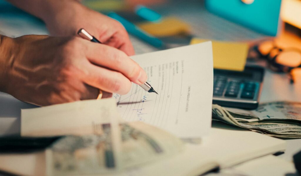 Salariu sau dividende? Ce aleg antreprenorii din Romania in 2026?